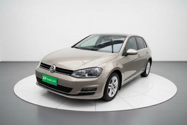 Volkswagen Golf 2016 230TSI Automatic Comfort Version с пробегом