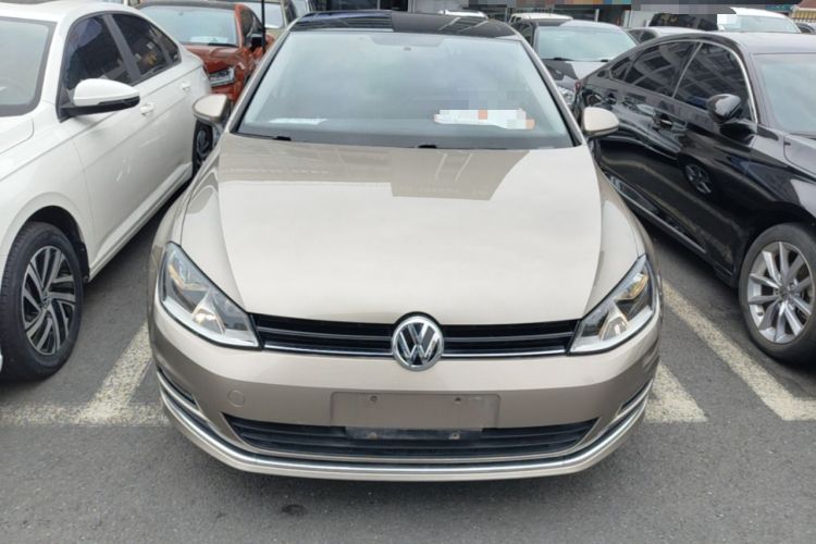 Used Volkswagen Golf 2016 230TSI Automatic Comfort Version Front