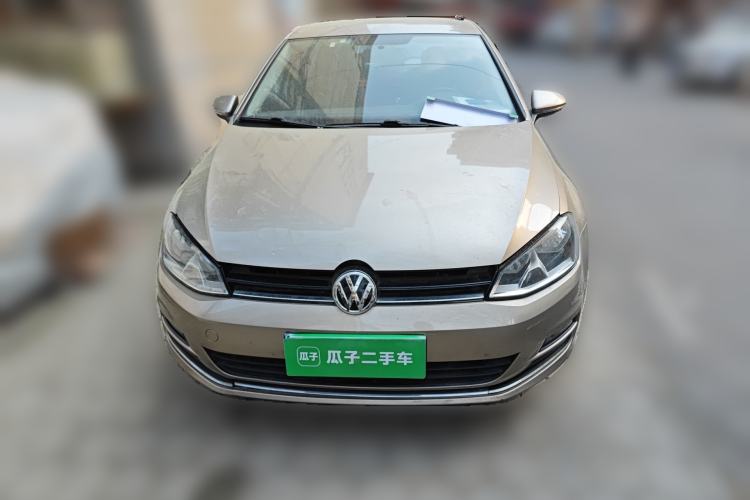 Used Volkswagen Golf 2016 1.6L Manual Fashion Edition Front