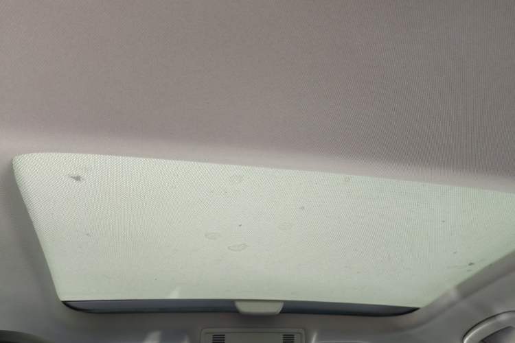 Used Volkswagen Golf 2016 230TSI Automatic Luxury Version Headliner