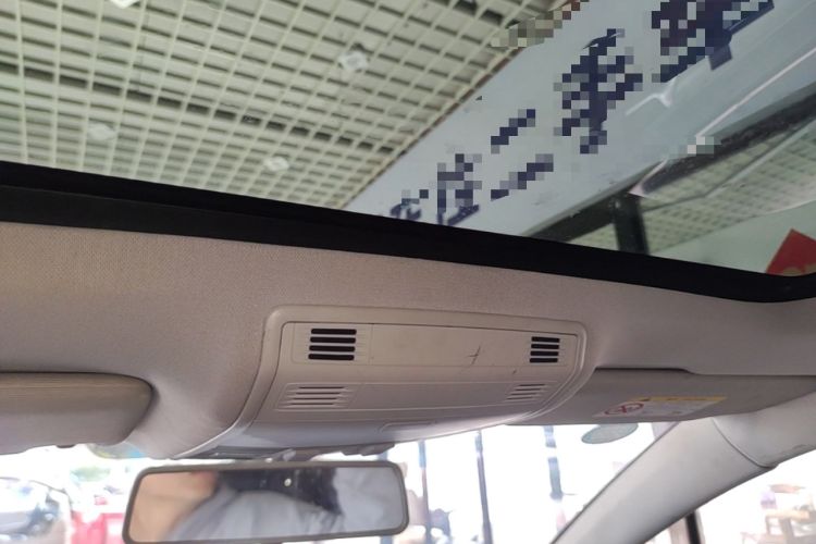 Used Volkswagen Golf 2016 230TSI Automatic Comfort Version Headliner