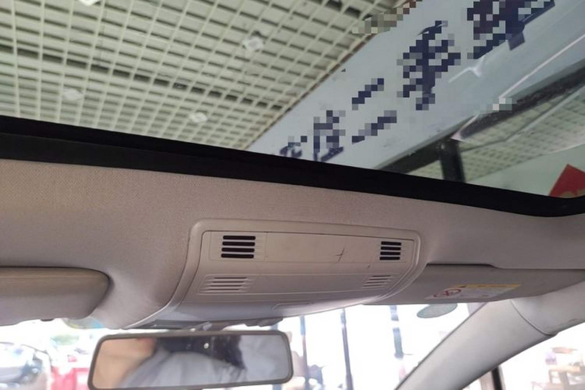 Used Volkswagen Golf 2016 230TSI Automatic Comfort Version Headliner