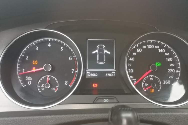 Used Volkswagen Golf 2016 1.6L Automatic Comfort Model Instrument Cluster