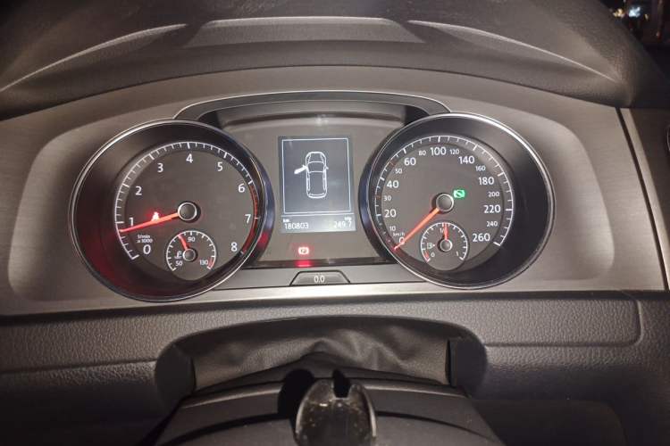 Used Volkswagen Golf 2016 1.6L Automatic Comfort Model Instrument Cluster