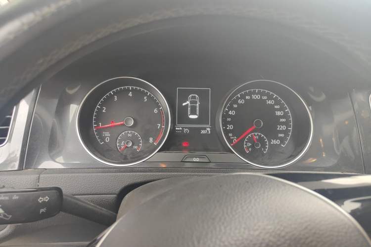 Used Volkswagen Golf 2016 1.6L Automatic Comfort Model Instrument Cluster
