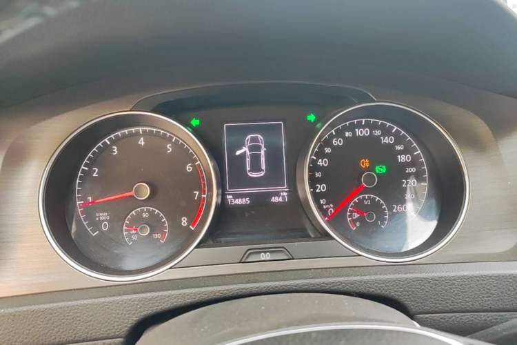 Used Volkswagen Golf 2016 230TSI Automatic Luxury Version Instrument Cluster