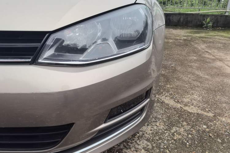 Used Volkswagen Golf 2016 230TSI Automatic Comfort Version Left Front Headlight