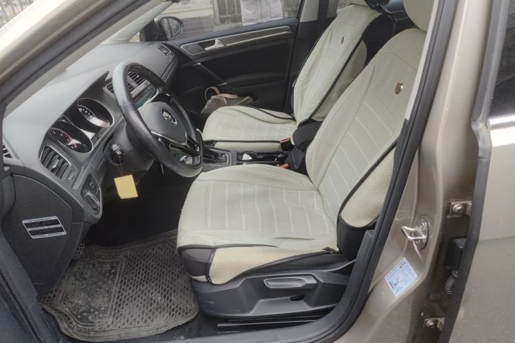 Used Volkswagen Golf 2016 230TSI Automatic Comfort Version Left Front Seat