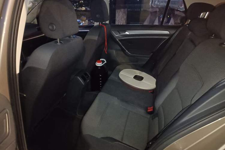 Used Volkswagen Golf 2016 1.6L Automatic Comfort Model Left Rear Seat