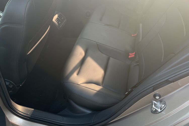 Used Volkswagen Golf 2016 230TSI Automatic Comfort Version Left Rear Seat