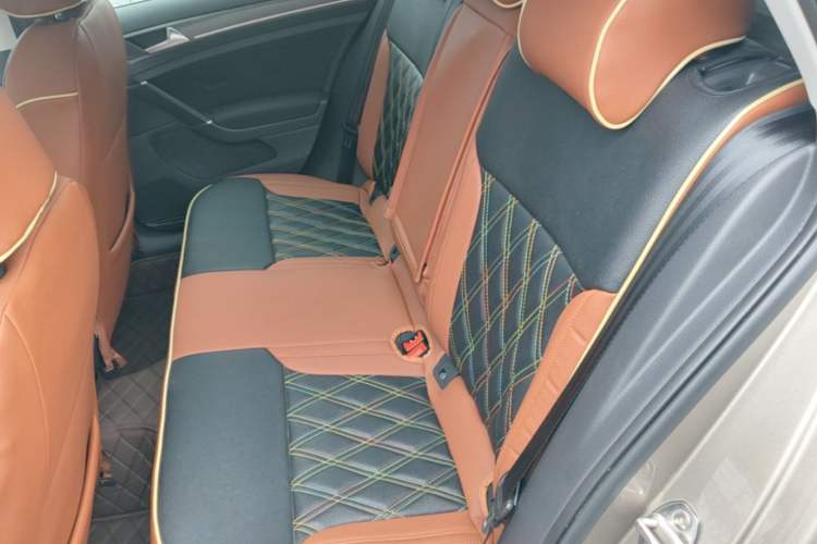Used Volkswagen Golf 2016 230TSI Automatic Comfort Version Left Rear Seat