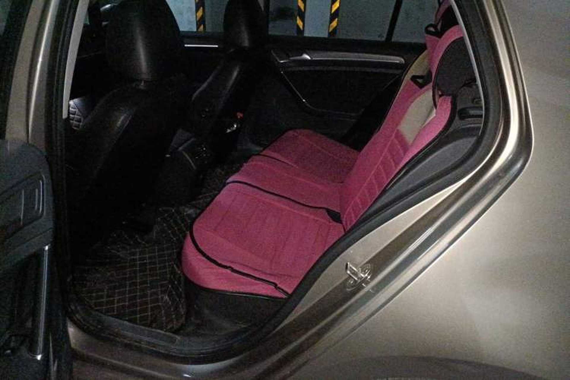 Used Volkswagen Golf 2016 1.6L Automatic Comfort Model Left Rear Seat
