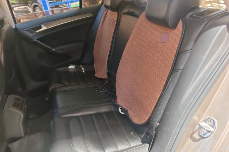 Used Volkswagen Golf 2016 230TSI Automatic Luxury Version Left Rear Seat