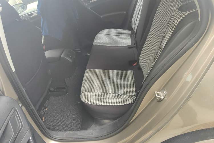 Used Volkswagen Golf 2016 1.6L Automatic Comfort Model Left Rear Seat