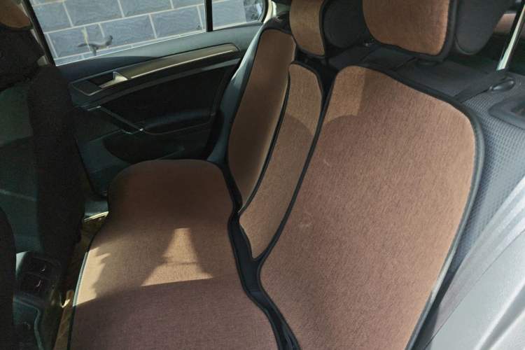 Used Volkswagen Golf 2016 230TSI Automatic Comfort Version Left Rear Seat