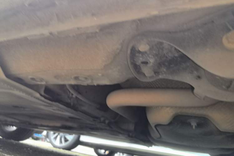 Used Volkswagen Golf 2016 230TSI Automatic Comfort Version Left Side Sill