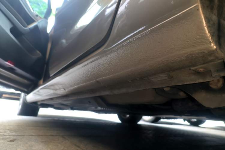 Used Volkswagen Golf 2016 1.6L Automatic Fashion Model Left Side Sill