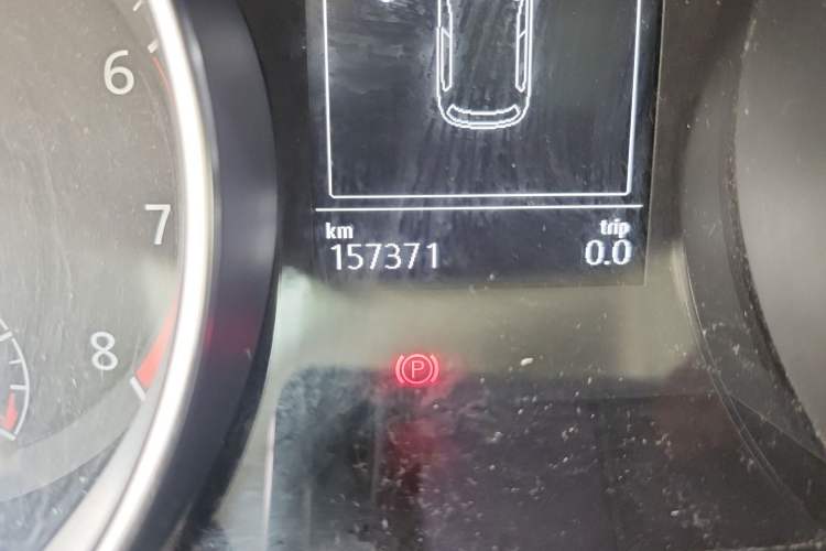 Used Volkswagen Golf 2016 230TSI Automatic Comfort Version Odometer Close Up