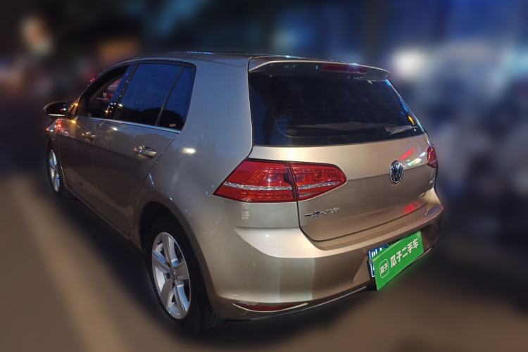 Used Volkswagen Golf 2016 1.6L Automatic Comfort Model Rear Left 45 Deg