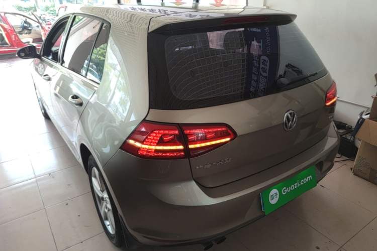 Used Volkswagen Golf 2016 230TSI Automatic Comfort Version Rear Left 45 Deg