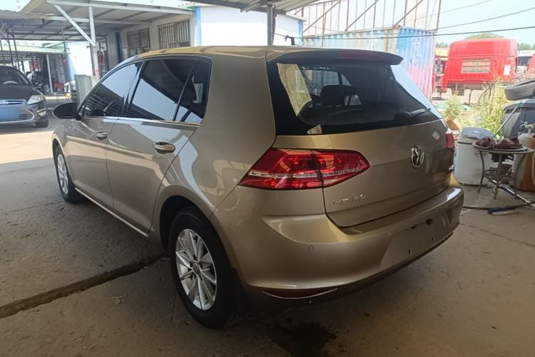Used Volkswagen Golf 2016 1.6L Manual Fashion Edition Rear Left 45 Deg