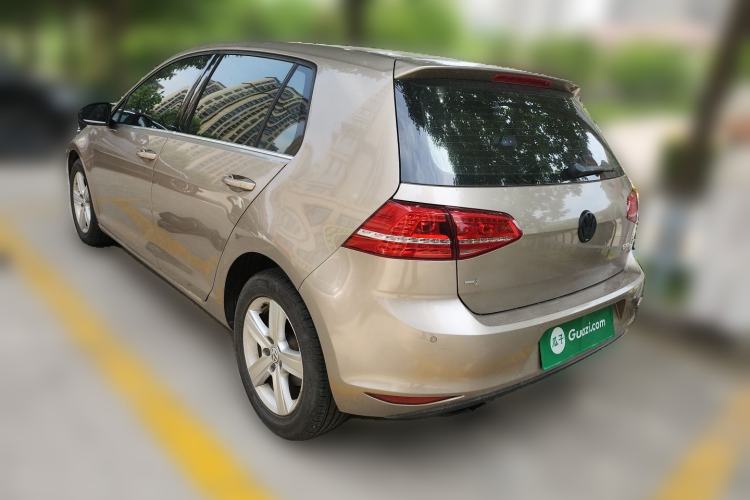 Used Volkswagen Golf 2016 230TSI Automatic Comfort Version Rear Left 45 Deg