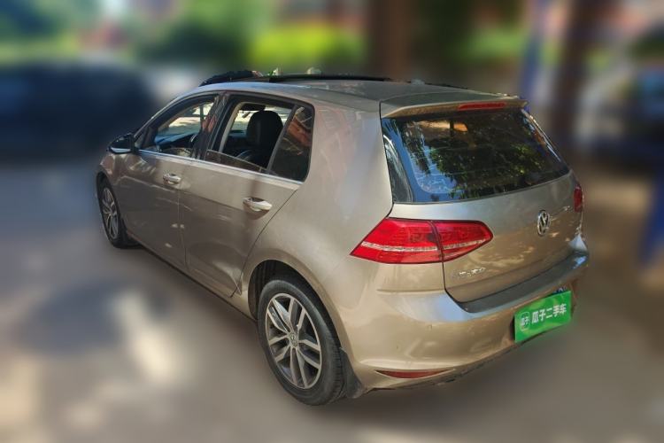 Used Volkswagen Golf 2016 230TSI Automatic Luxury Version Rear Left 45 Deg