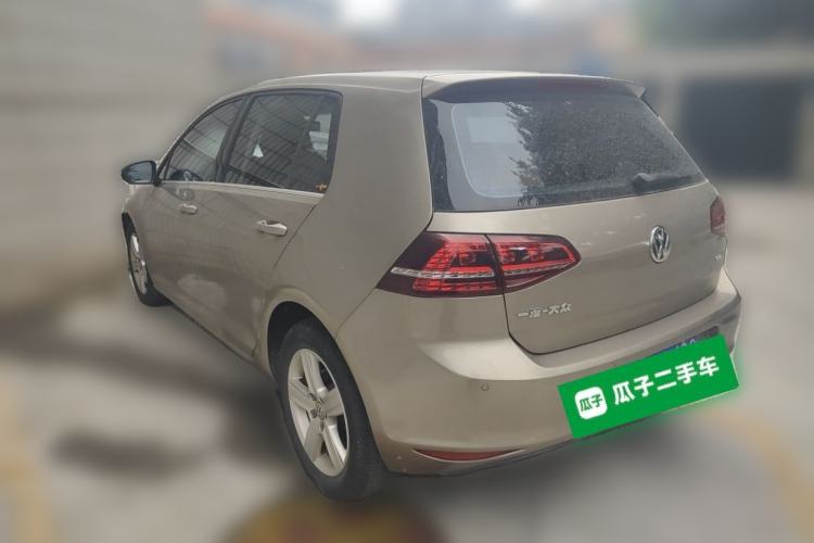Used Volkswagen Golf 2016 1.6L Automatic Comfort Model Rear Left 45 Deg