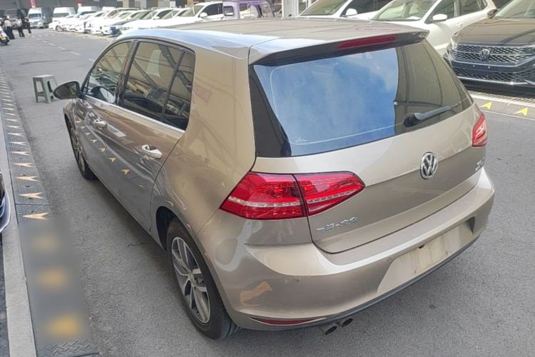 Used Volkswagen Golf 2016 230TSI Automatic Luxury Version Rear Left 45 Deg