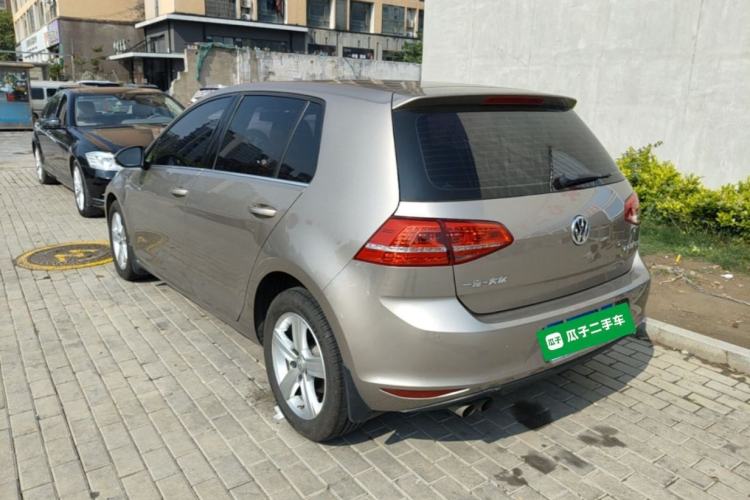 Used Volkswagen Golf 2016 230TSI Manual Comfort Version Rear Left 45 Deg