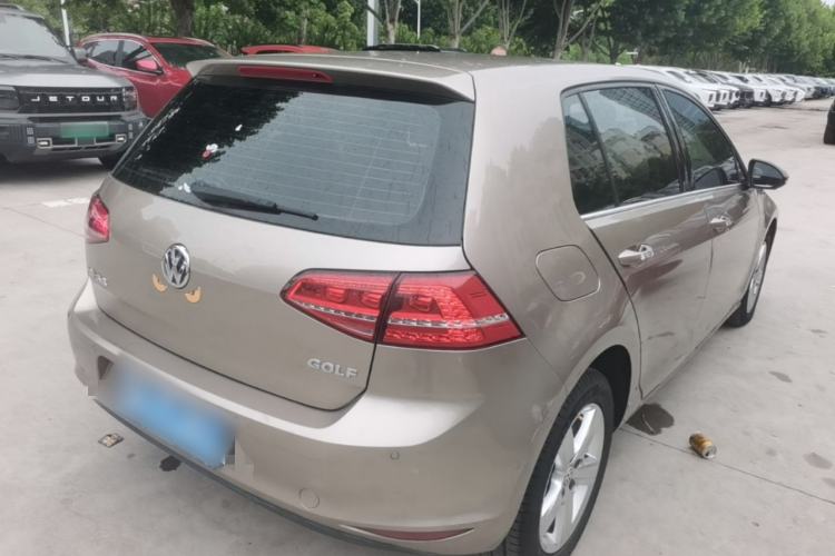 Used Volkswagen Golf 2016 1.6L Automatic Comfort Model Rear Right 45 Deg