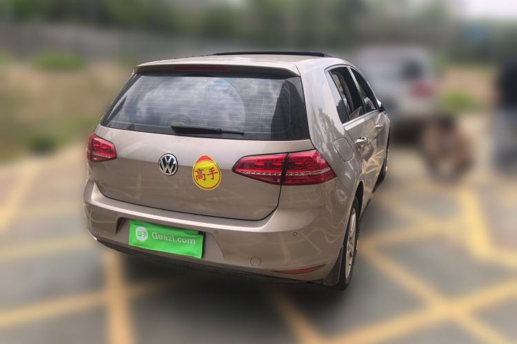 Used Volkswagen Golf 2016 1.6L Automatic Comfort Model Rear Right 45 Deg