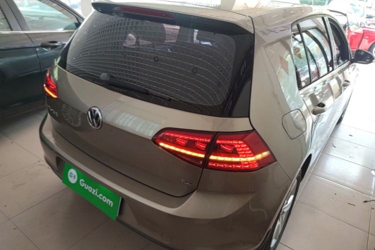 Used Volkswagen Golf 2016 230TSI Automatic Comfort Version Rear Right 45 Deg