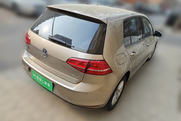 Used Volkswagen Golf 2016 1.6L Manual Fashion Edition Rear Right 45 Deg