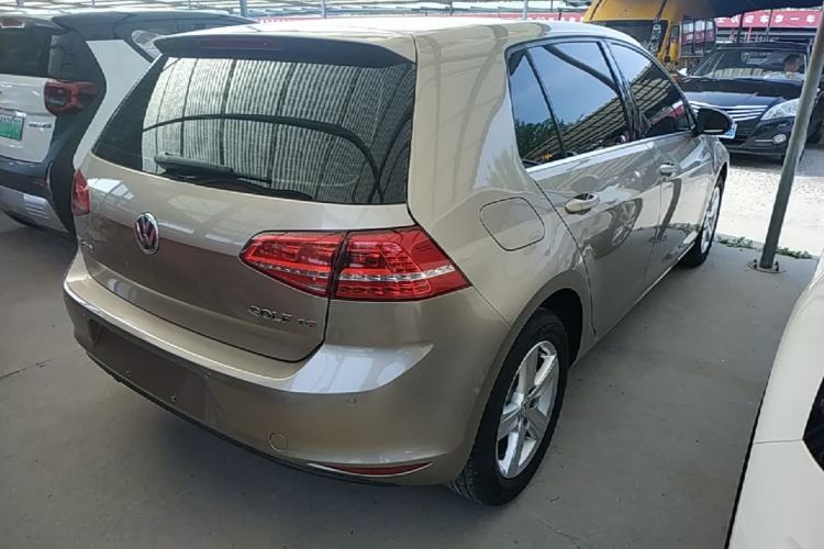 Used Volkswagen Golf 2016 230TSI Automatic Comfort Version Rear Right 45 Deg