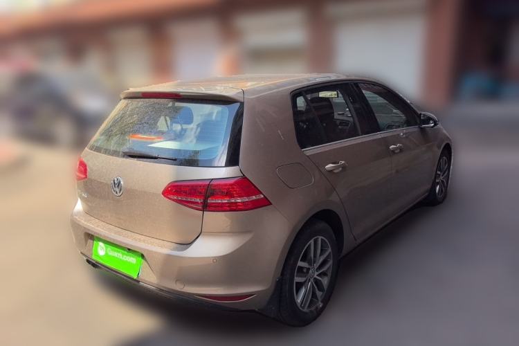 Used Volkswagen Golf 2016 230TSI Automatic Luxury Version Rear Right 45 Deg