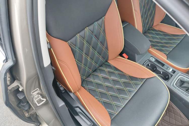 Used Volkswagen Golf 2016 230TSI Automatic Comfort Version Right Front Seat