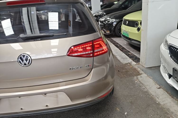 Used Volkswagen Golf 2016 230TSI Automatic Comfort Version Right Rear Taillight