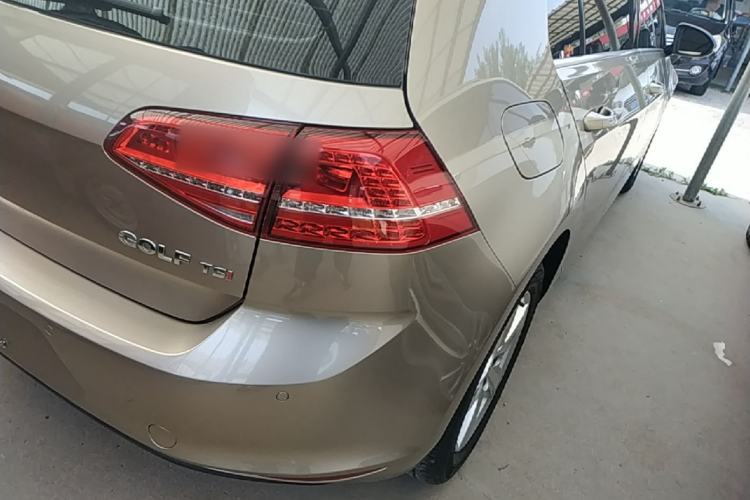 Used Volkswagen Golf 2016 230TSI Automatic Comfort Version Right Rear Taillight