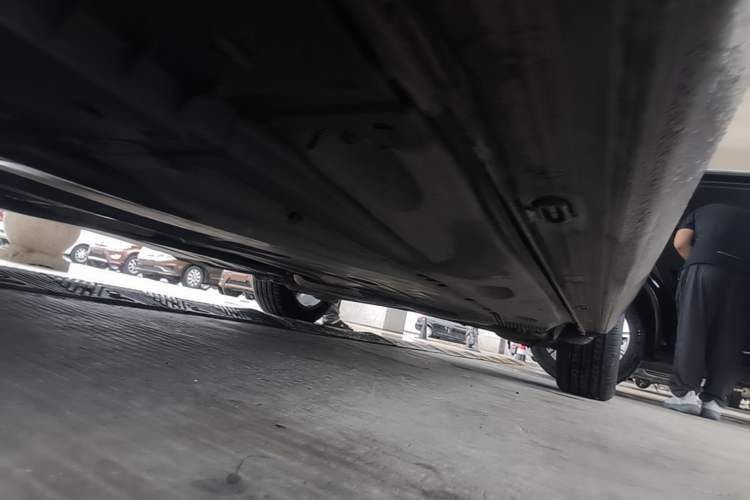 Used Volkswagen Golf 2016 230TSI Automatic Comfort Version Right Side Sill