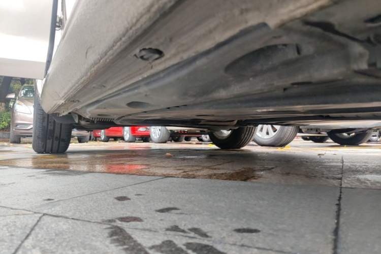 Used Volkswagen Golf 2016 1.6L Automatic Comfort Model Right Side Sill