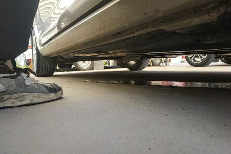 Used Volkswagen Golf 2016 230TSI Automatic Comfort Version Right Side Sill