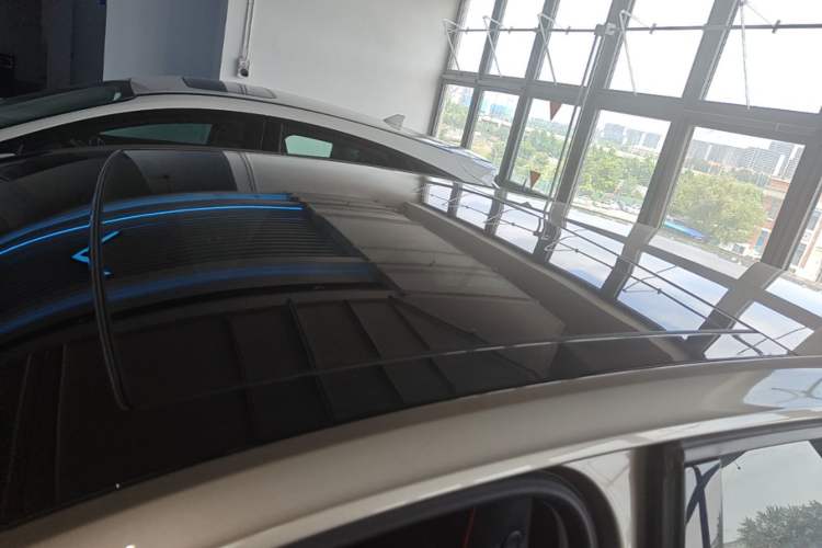 Used Volkswagen Golf 2016 1.6L Automatic Comfort Model Roof