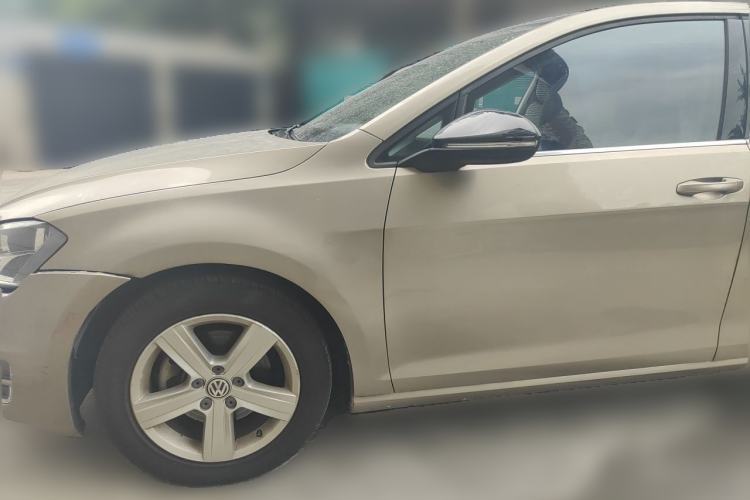 Used Volkswagen Golf 2016 1.6L Automatic Comfort Model Guazi used car, China used car export, Used car for sale, Used cars, Cheapest cars for sale