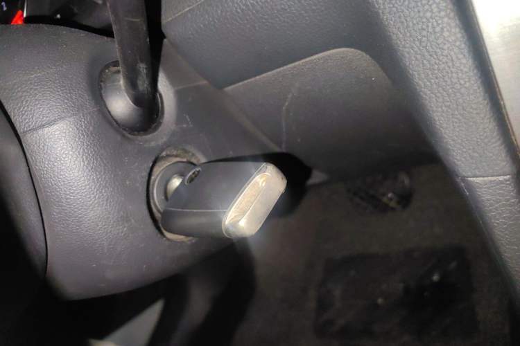 Used Volkswagen Golf 2016 1.6L Automatic Comfort Model Vehicle Key
