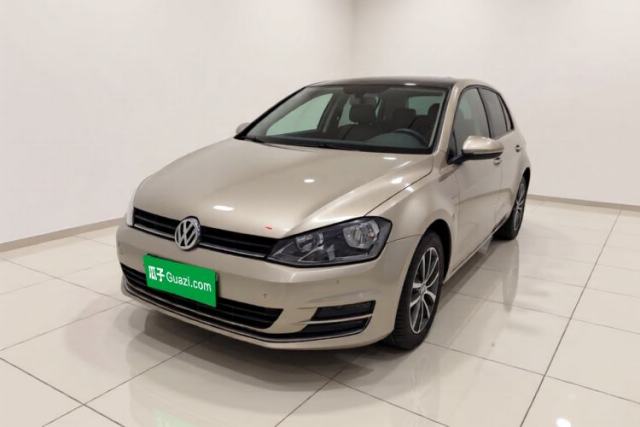 Used Volkswagen Golf 2016 230TSI Automatic Luxury Version