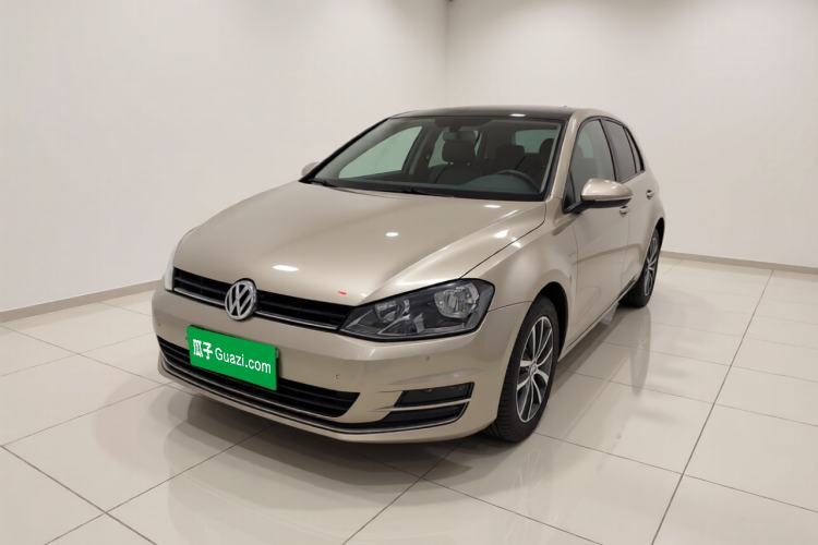 Used Volkswagen Golf 2016 230TSI Automatic Luxury Version Guazi used car, China used car export, Used car for sale, Used  cars, Cheapest cars for sale