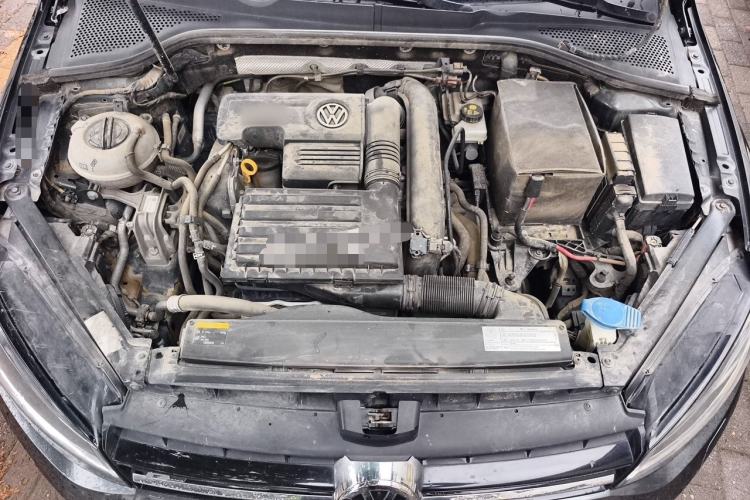 Used Volkswagen Golf 2016 1.4TSI Automatic R-Line Engine Bay