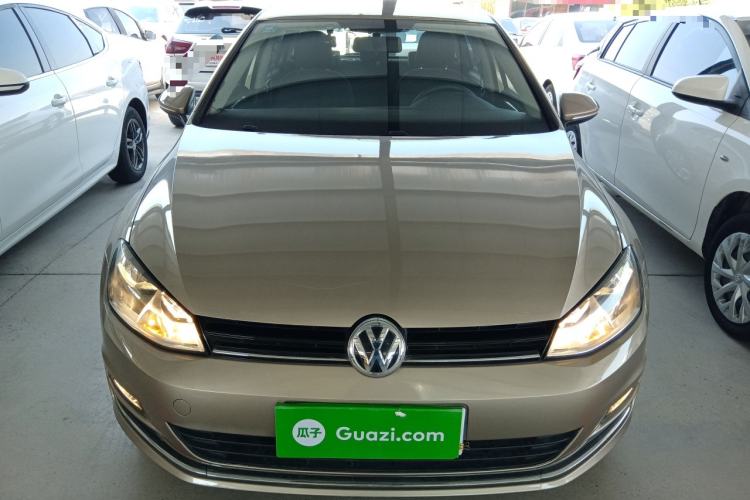 Used Volkswagen Golf 2016 1.6L Automatic Fashion Model Front