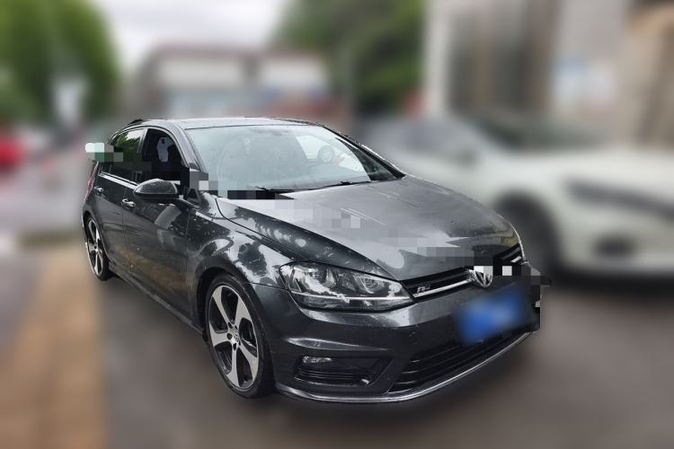 Used Volkswagen Golf 2016 1.4TSI Automatic R-Line Front Right 45 Deg